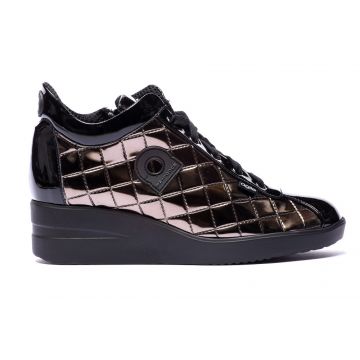 PATENT LEATHER SNEAKERS