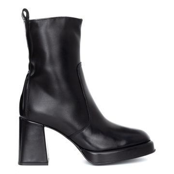 LEATHER ANKLE BOOTS