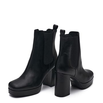 LEATHER HEELED CHELSEA BOOTS 52237