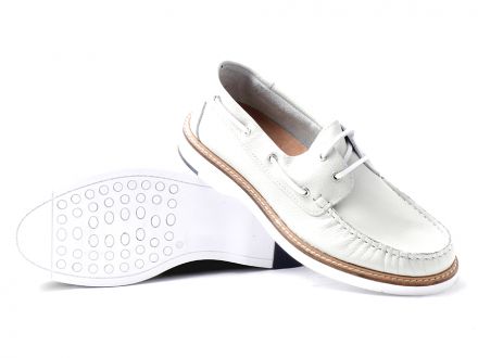 LEATHER BOAT SHOES 3862000