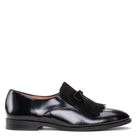 LEATHER FLAT SHOES