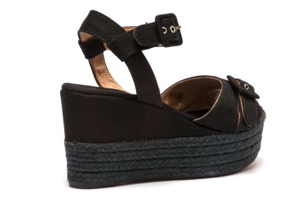 FABRIC WEDGES