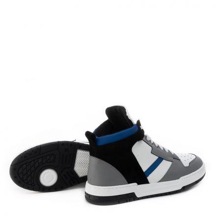 LEATHER HIGH TOP SNEAKERS
