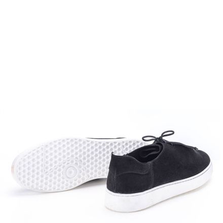 SUEDE SNEAKERS