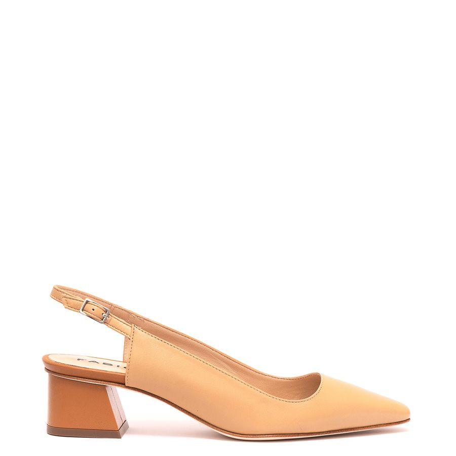 LEATHER PUMPS