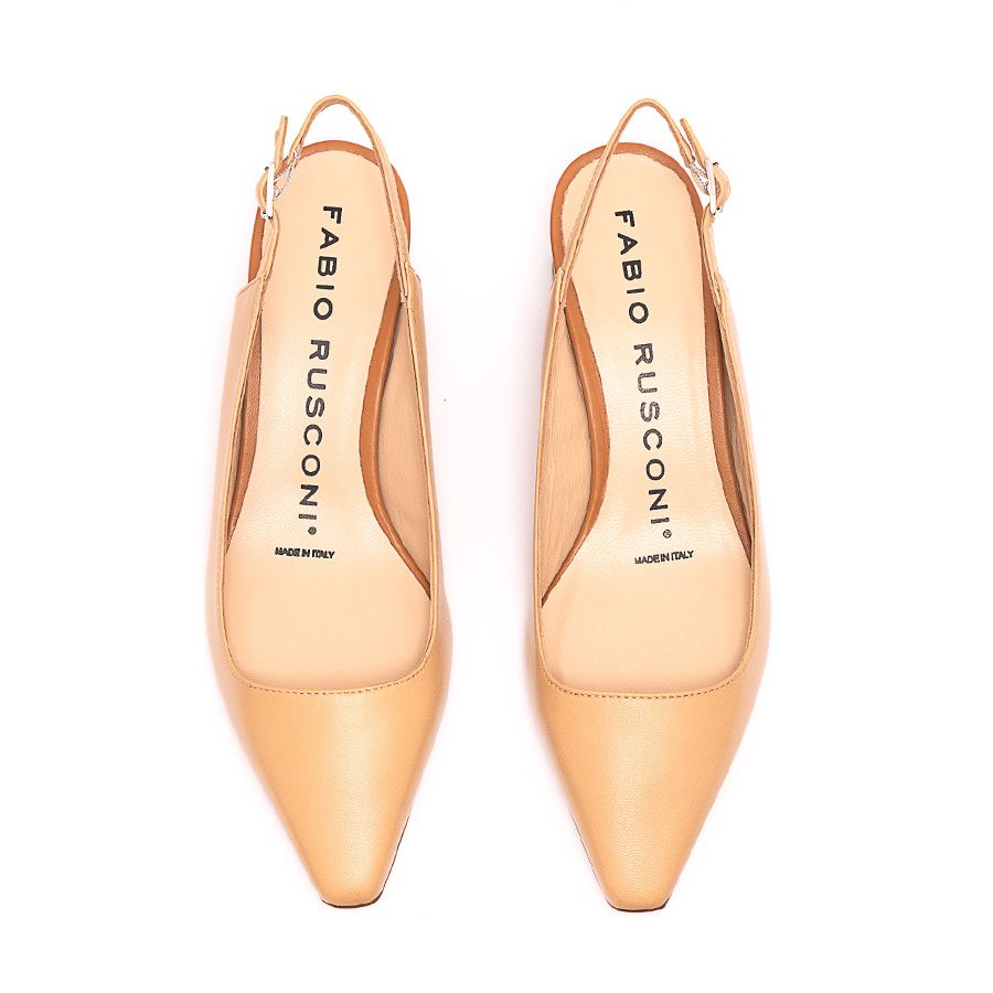 LEATHER PUMPS