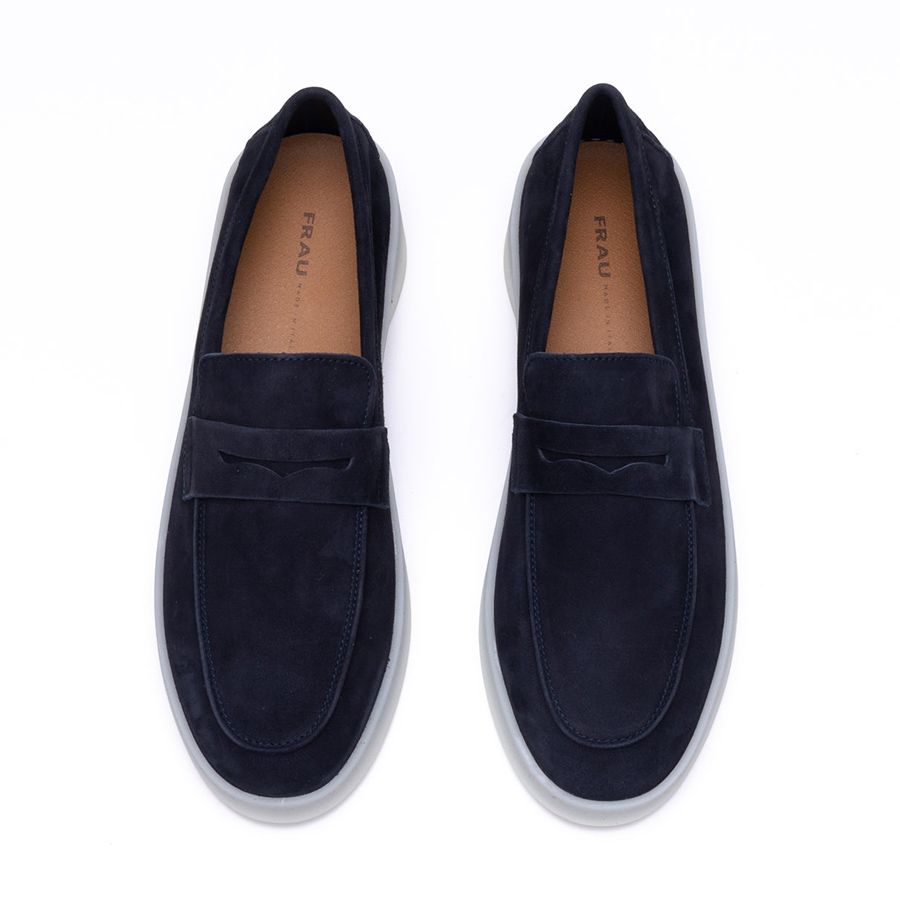 SUEDE LOAFERS 30B5