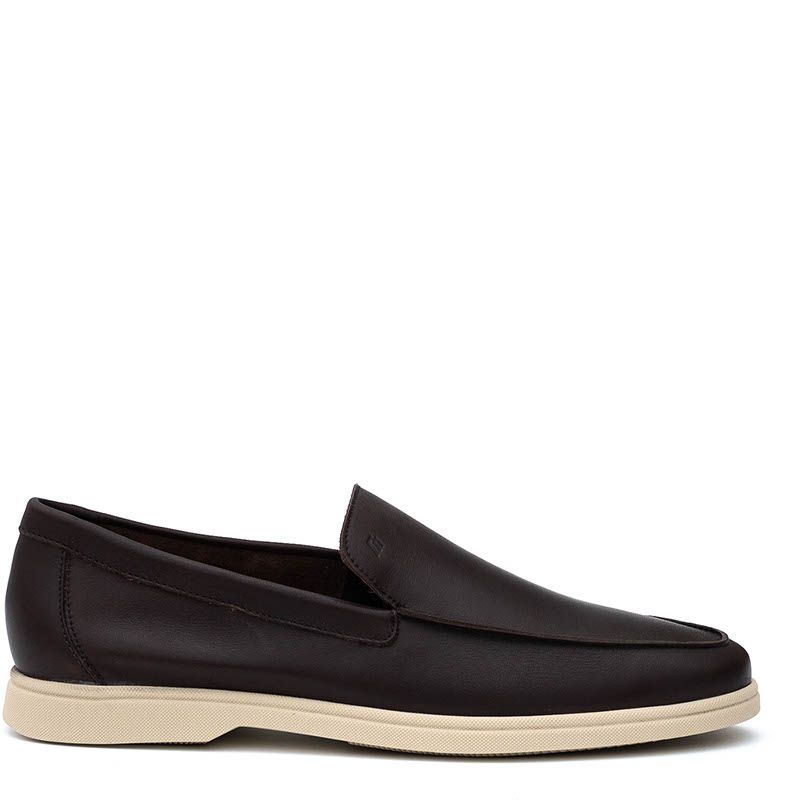 LEATHER LOAFERS 32M0