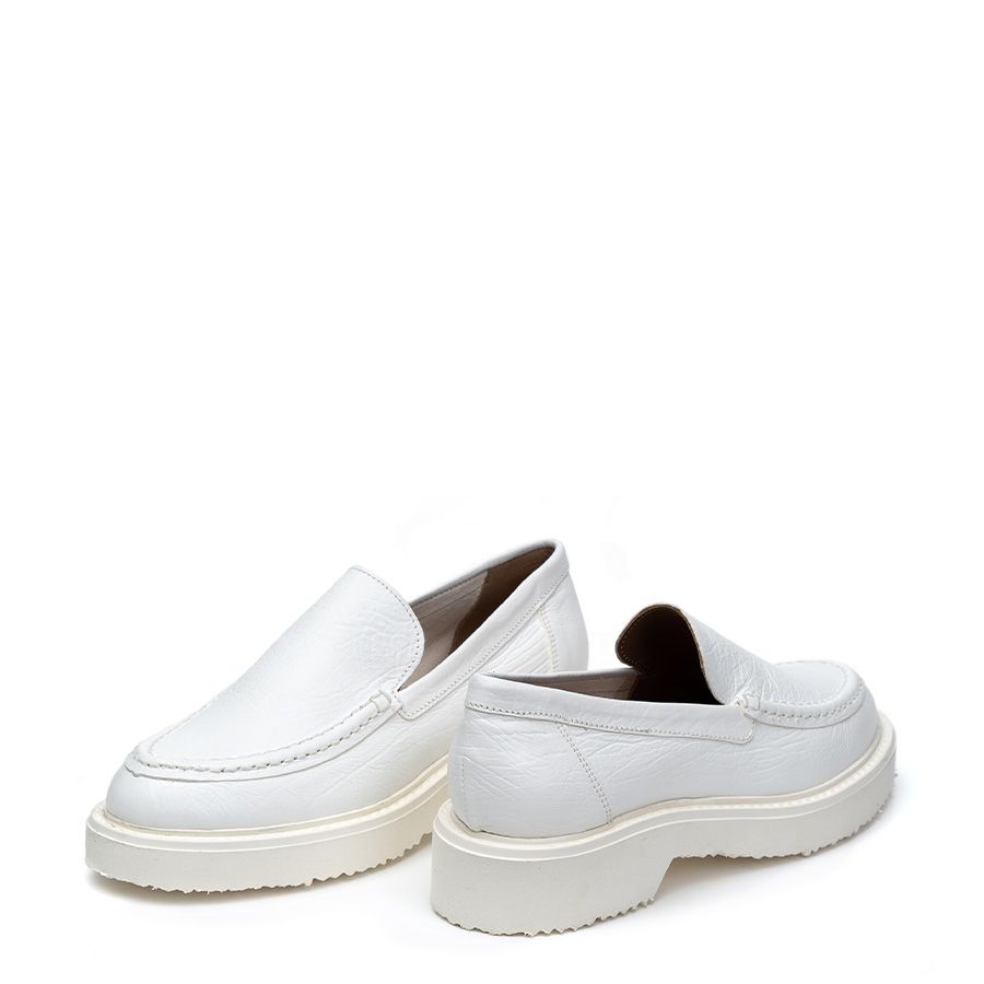 LEATHER LOAFERS