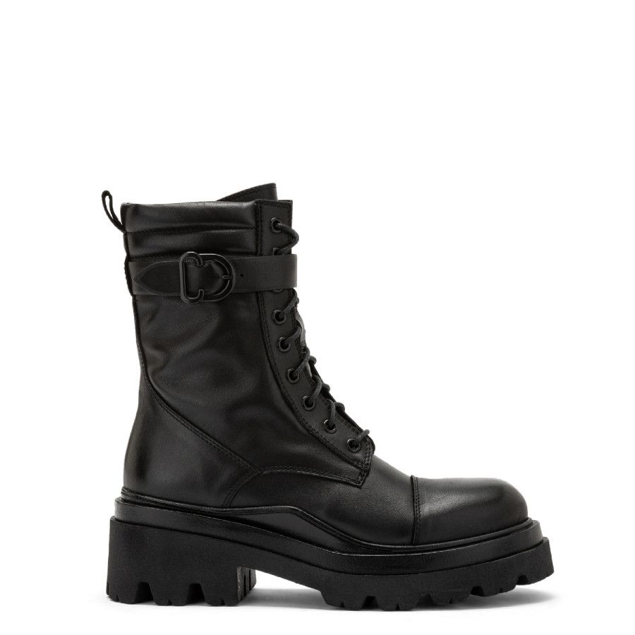 LEATHER ANKLE BOOTS