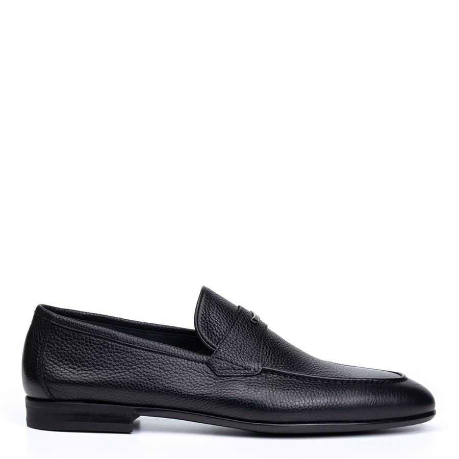 LEATHER LOAFERS