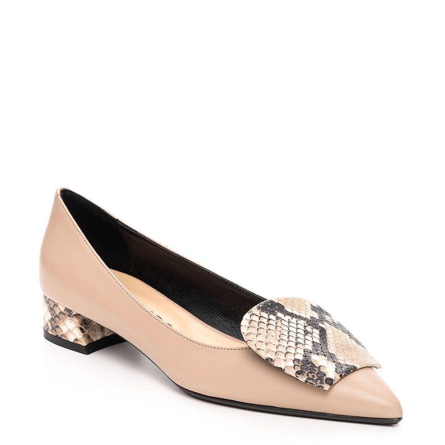 LEATHER POINTED PUMPS