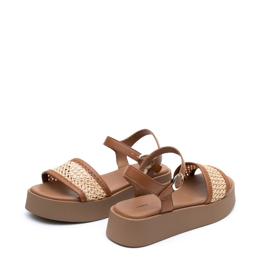 LEATHER FLATFORMS 89X1