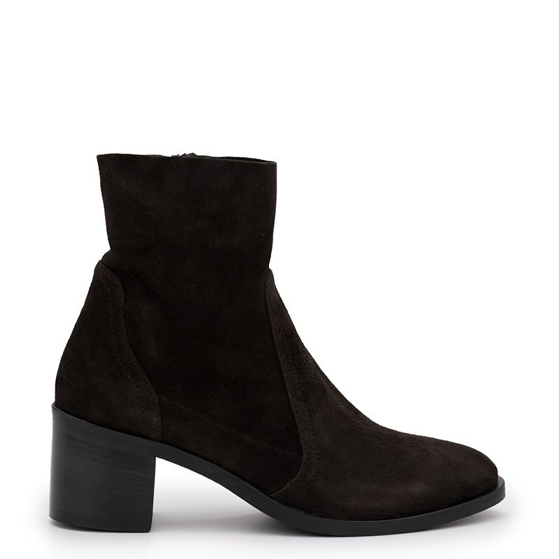 SUEDE ANKLE BOOTS BECKYc