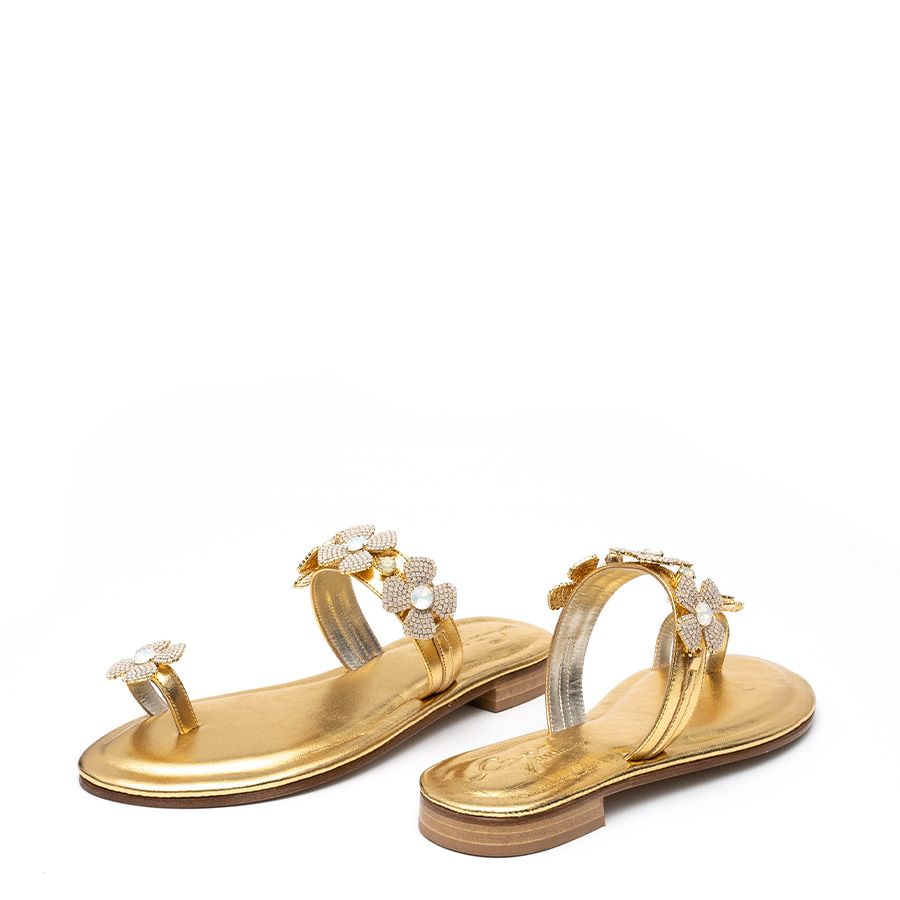 EMBELLISHED LEATHER SANDALS GE11