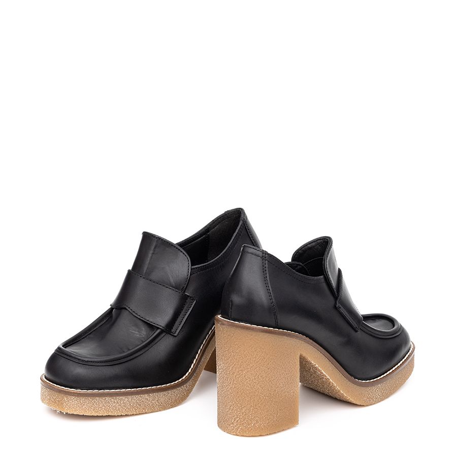 LEATHER PLATFORM LOAFERS