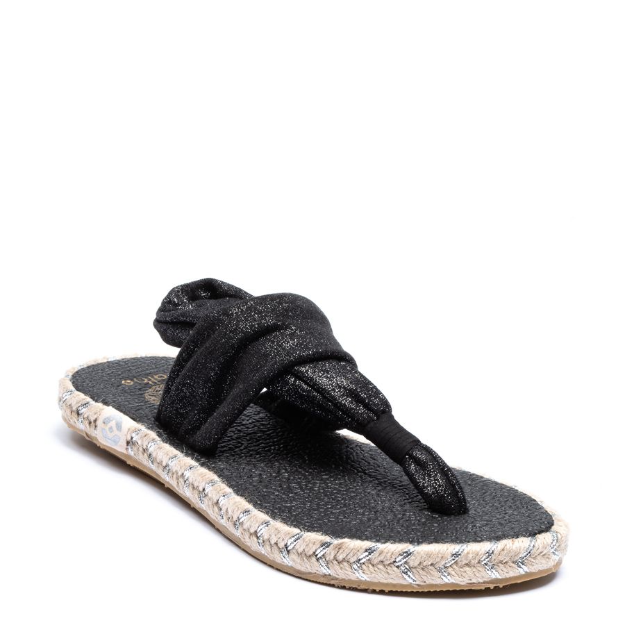 FLAT SANDALS