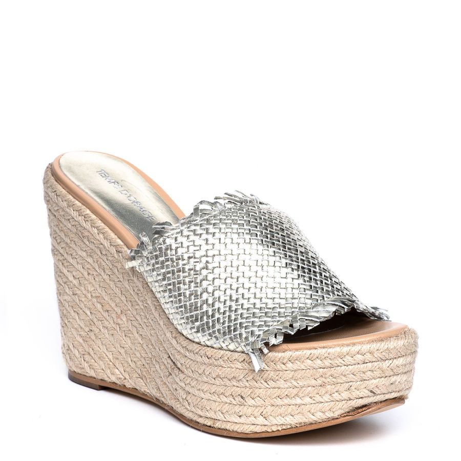 WEAVED LEATHER WEDGES
